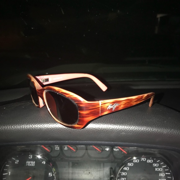 Maui Jim punchbowls
